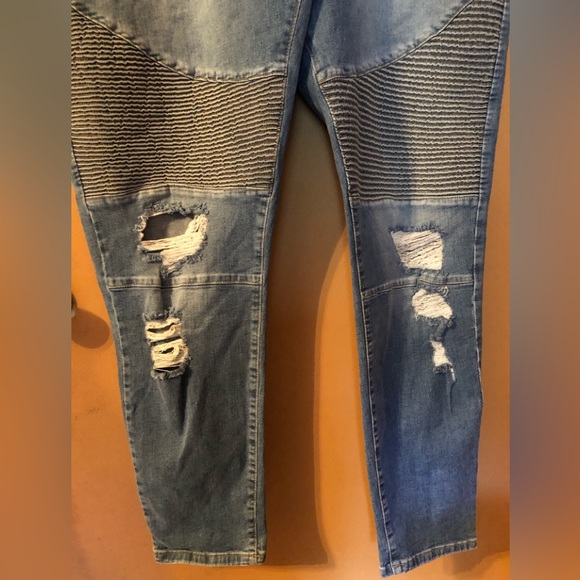 Busted knee biker jeans - Picture 4 of 5